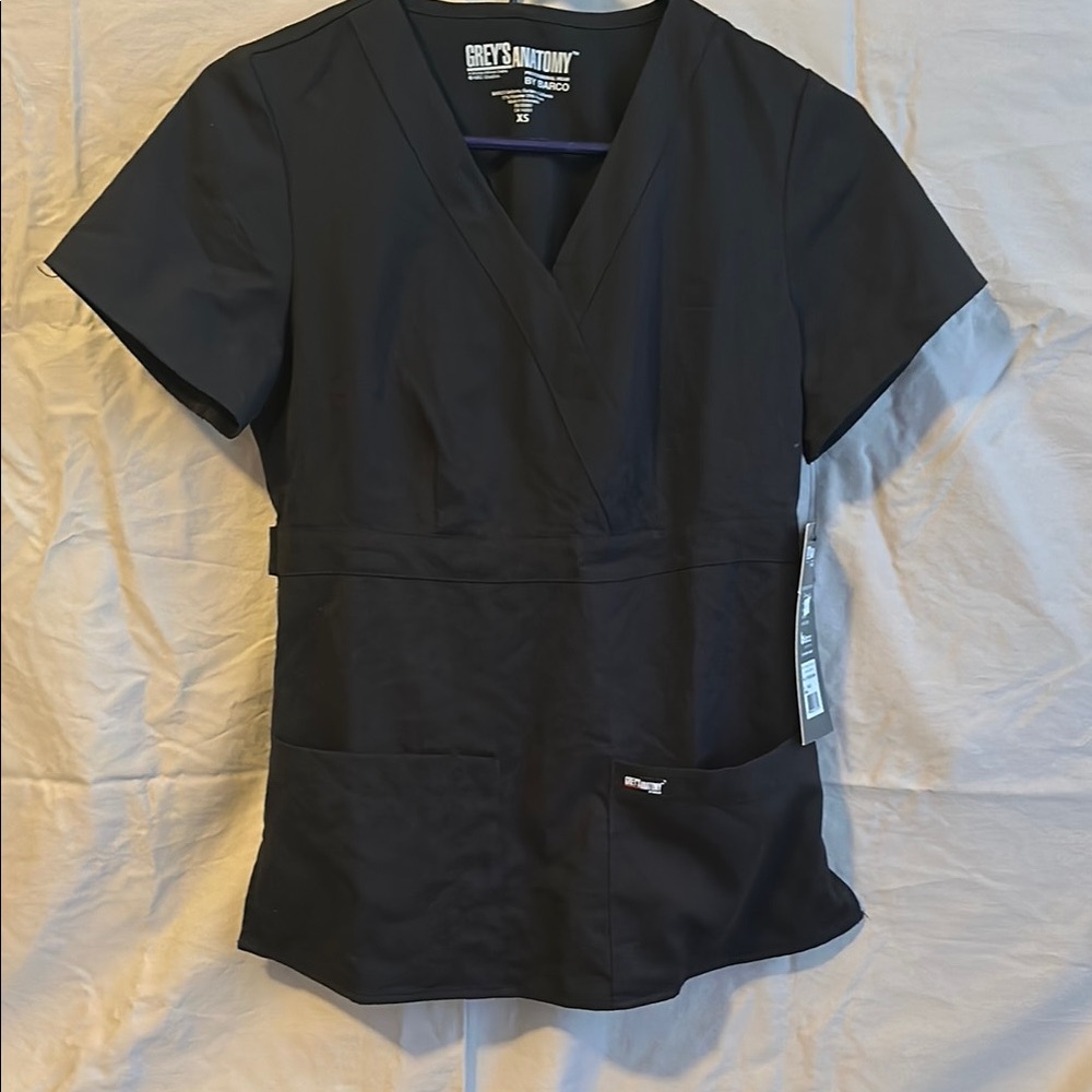 Grey's Anatomy Barco Women's Black scrub Top
